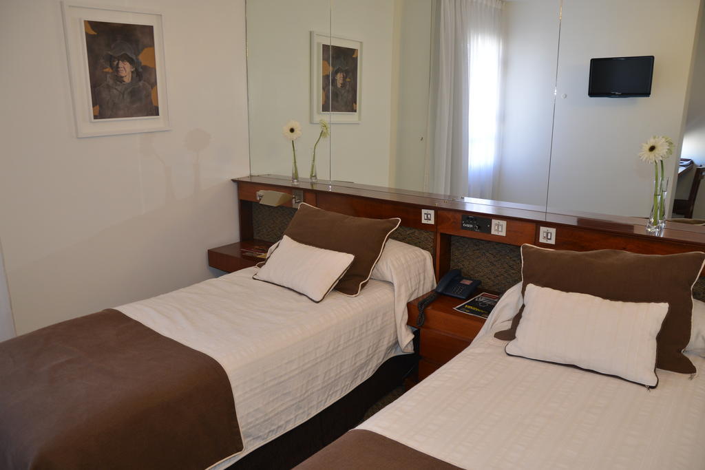 Hotel De La Canada